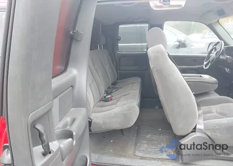 2003 Chevrolet Silverado 1500 Ls from USA, damaged, VIN 2GCEC19T831306906